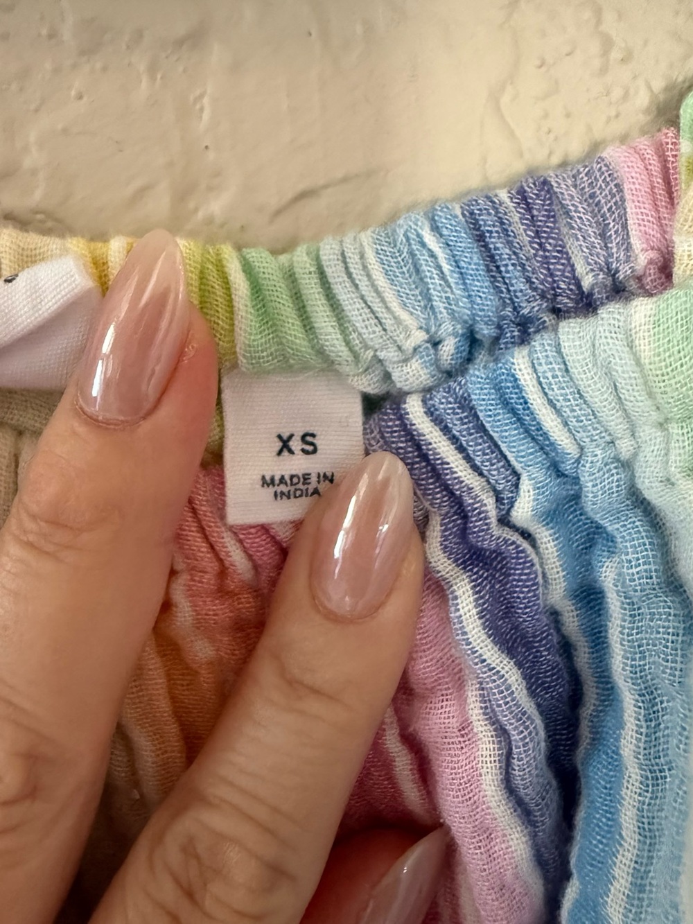 GAP cotton rainbow gauze top (XS) - Picture 4 of 6